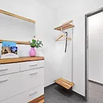 Apartamento Ruhiges In Der Naehe Von Park Und Krankenhaus Mit Gratis Parkplatz