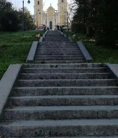 Ruhiges In Der Naehe Von Park Und Krankenhaus Mit Gratis Parkplatz 格拉茨